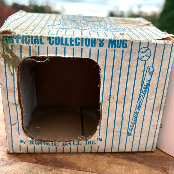 Topps Royals Bo Jackson Baseball Rookie Card Mug Numbered Limited Edition - Picture 5 of 13